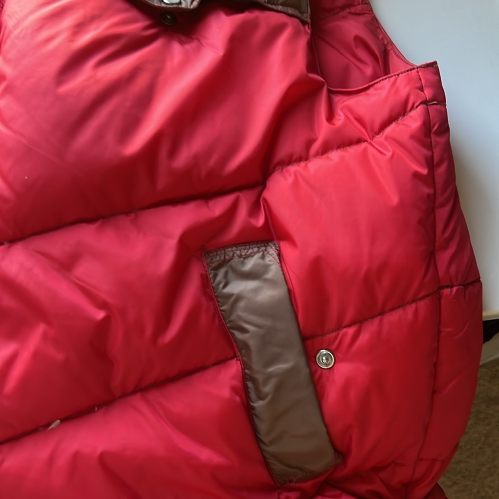 Vest - Picture 4 of 8